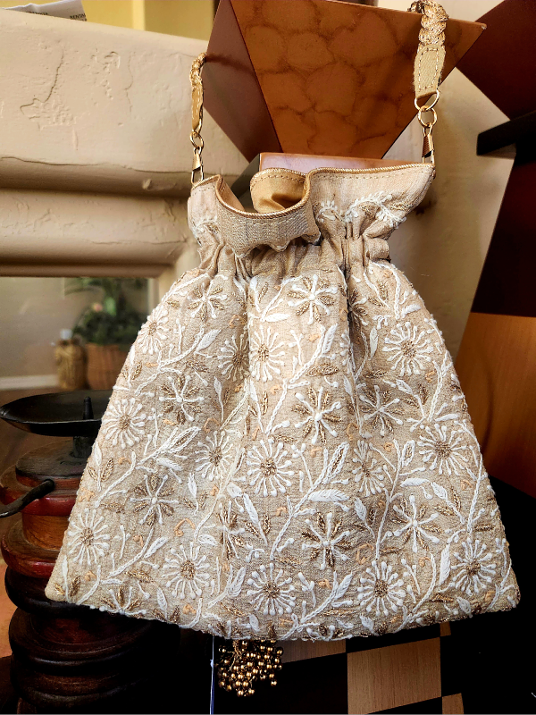 Natural Chikankari Potli