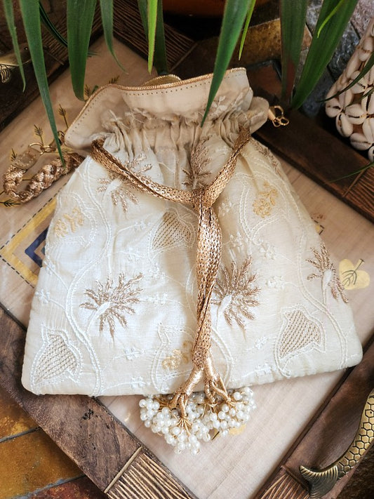 Natural Chikankari Potli