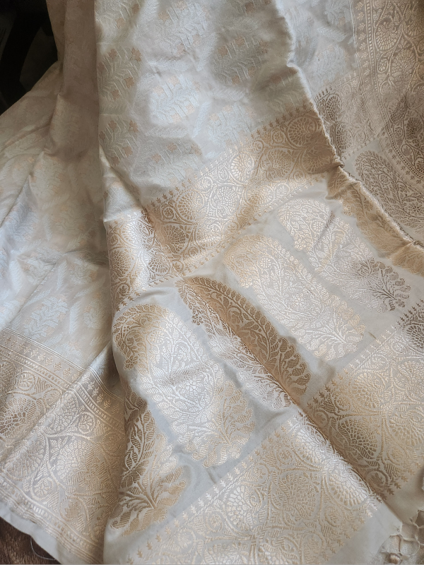 Ivory Sona Rupa Katan Banarsi Saree