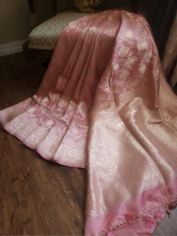 Pink Jhoomer Banarsi Saree