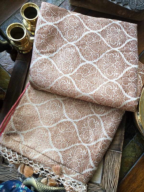 Ivory katan Brocade Banarsi