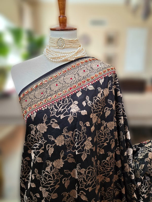 Zardozi on Banarsi Saree