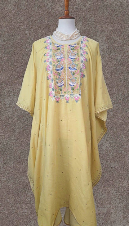 Velvet Anti-fit Zardozi Kaftan