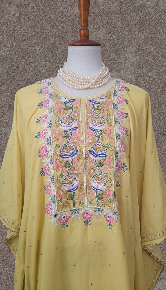 Velvet Anti-fit Zardozi Kaftan