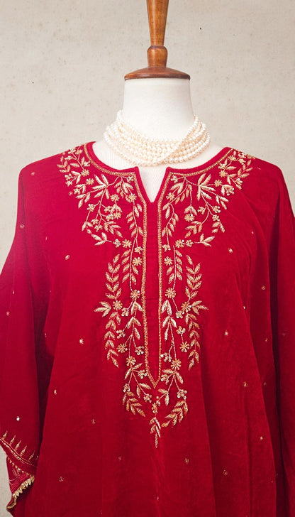 Velvet Anti-fit Zardozi Kaftan
