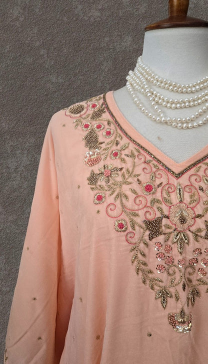 Velvet Anti-fit Zardozi Kaftan